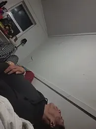 gurlnips webcam stripchat model stream image