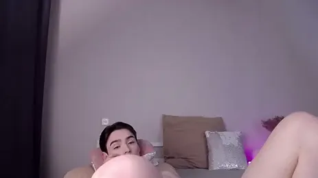 RobbyCharming yayın görüntüsü