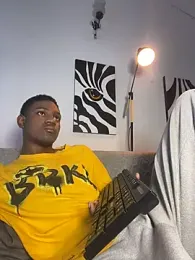 Drake_Wit1 webcam stripchat model stream image